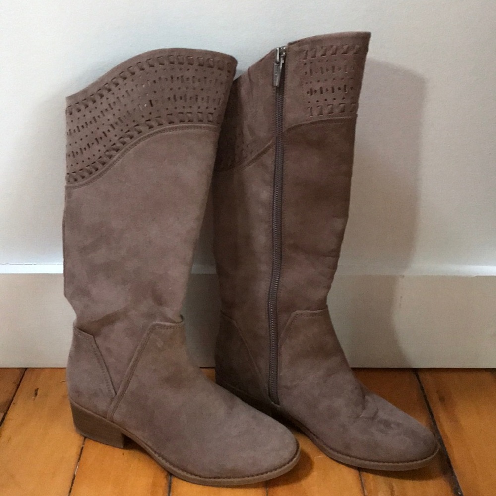Vince Camuto boots